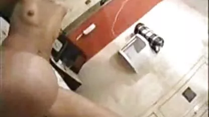 Ο αγρότης του Μπουκ πατήσαμε μια μέση δωρεαν σεξ πορνο φίλη