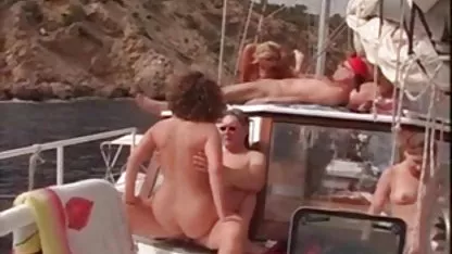 Fat πορνο δωρεαν βιντεο mulatto με ένα τατουάζ στο σώμα της έδωσε μια γαμή σε έναν άνδρα
