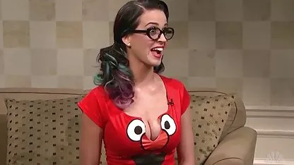 Busty κούκλες μελαχρινή με έναν ενθουσιασμένο πορνο δωρεαν άνθρωπο