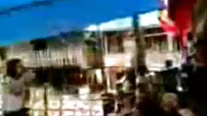 Κομψό μωρό που καλύπτει το σώμα της πορνο ζωντανο δωρεαν με το πετρέλαιο άρχισε να πιπιλίζει ένα πουλί