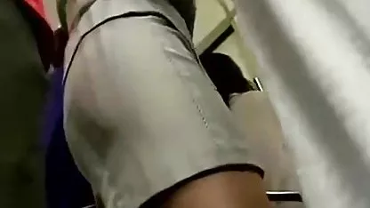 Σέξι milf δικτυακεσ καμερεσ σεξ χαϊδεύει τη γλώσσα του dude μάγκα