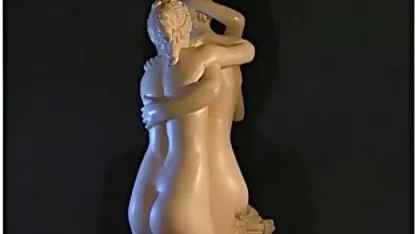 Negro doggy γάτα με μεγάλα βυζιά και χαϊδεύει δωρεαν πορνο σεξ την