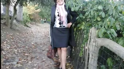 Σκύλα με σφιχτή βόλτα στο κώλο δωρεαν πορνο σεξ στην κορυφή του φαλλού